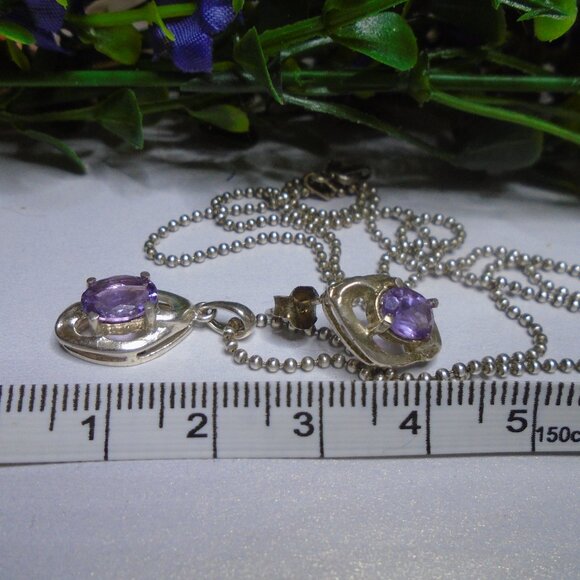 925 sterling silver and faceted Natural Amethyst Necklace and Stud Earring Set - Picture 6 of 11